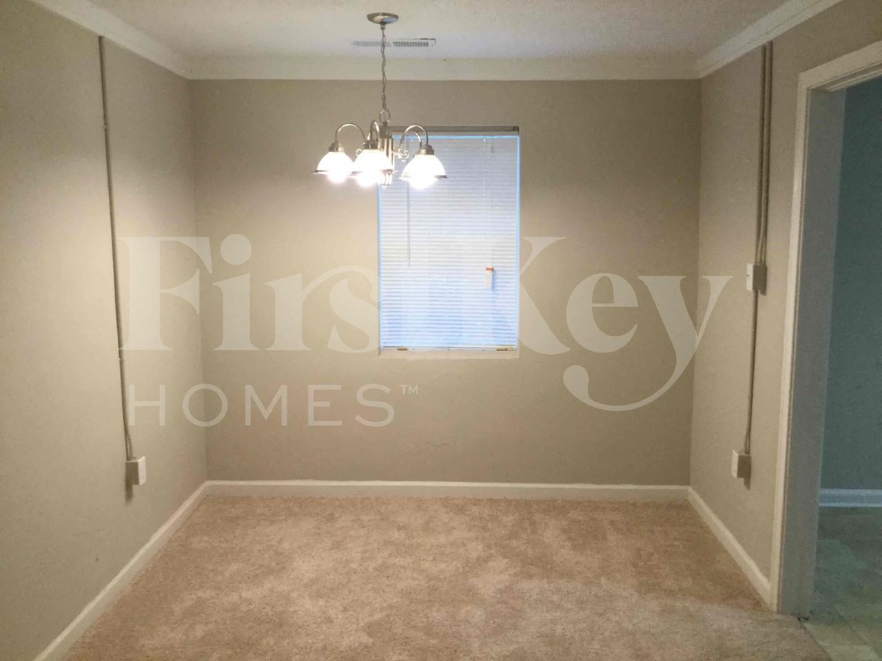 676 Bridge Ave - Photo 4 of 12