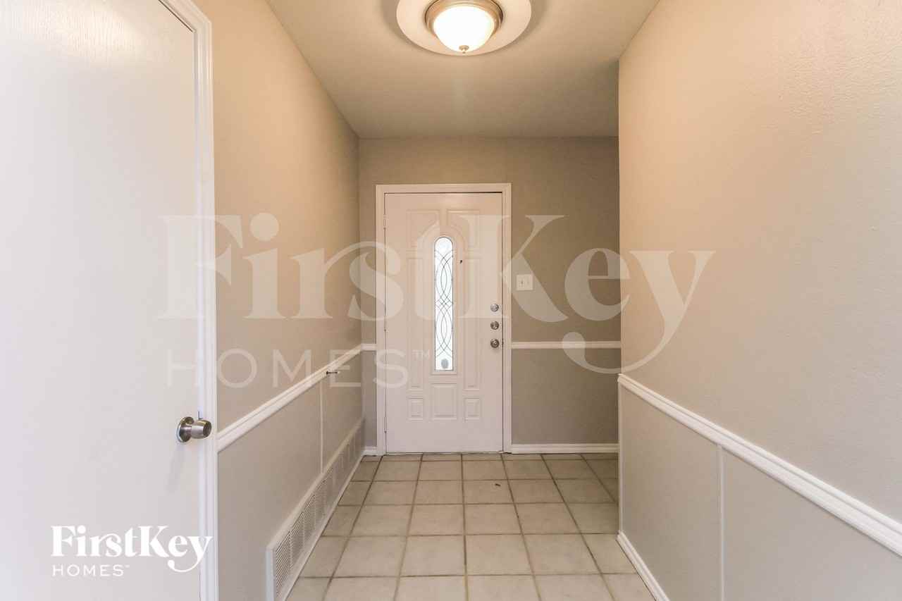 5010 Hawkins Cemetery Rd - Photo 4 of 16