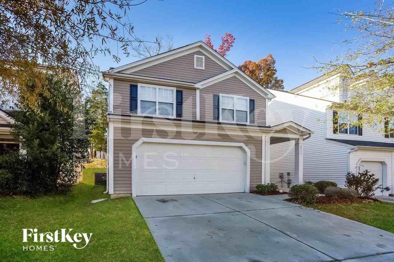 4915 Abercromby St - Photo 2 of 15