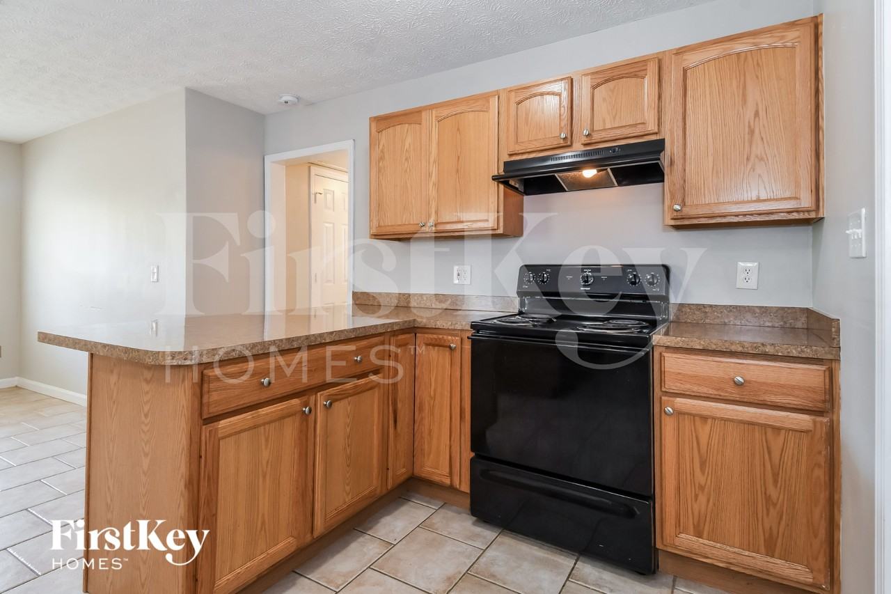 4034 Dalry Dr - Photo 7 of 16