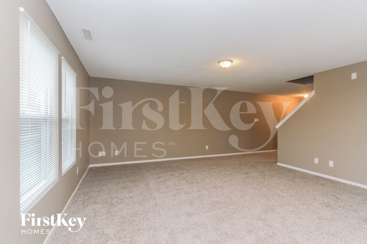 3409 Brandenburg Blvd - Photo 4 of 16