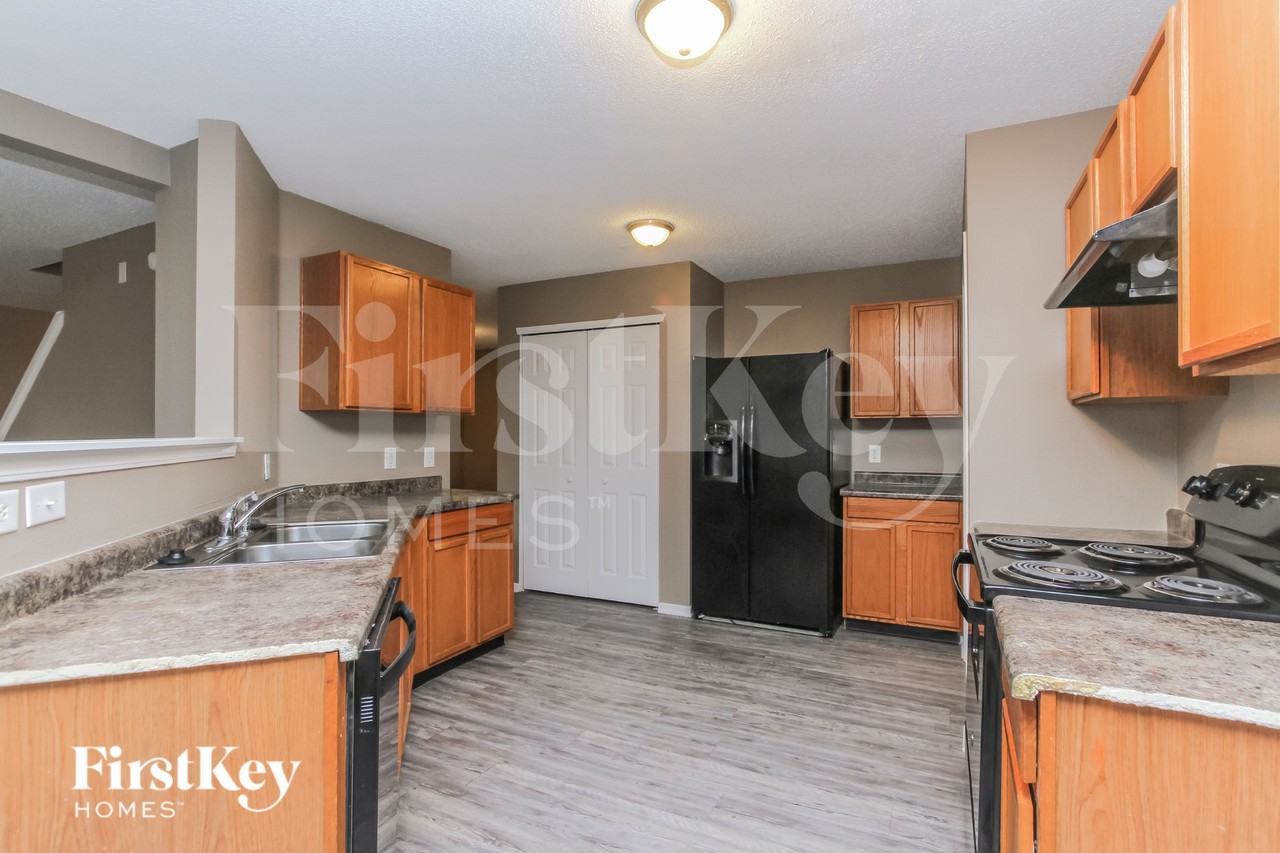 3409 Brandenburg Blvd - Photo 5 of 16