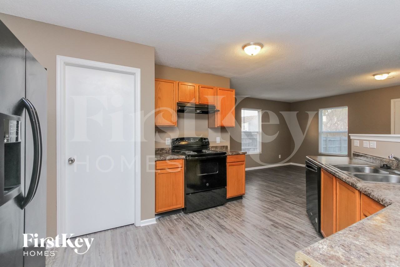 3409 Brandenburg Blvd - Photo 6 of 16