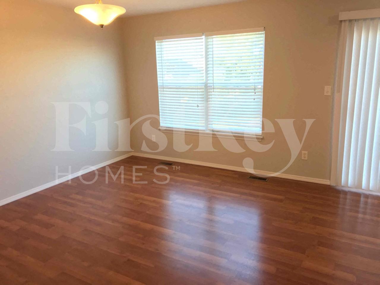 2005 Briarridge Dr - Photo 5 of 24