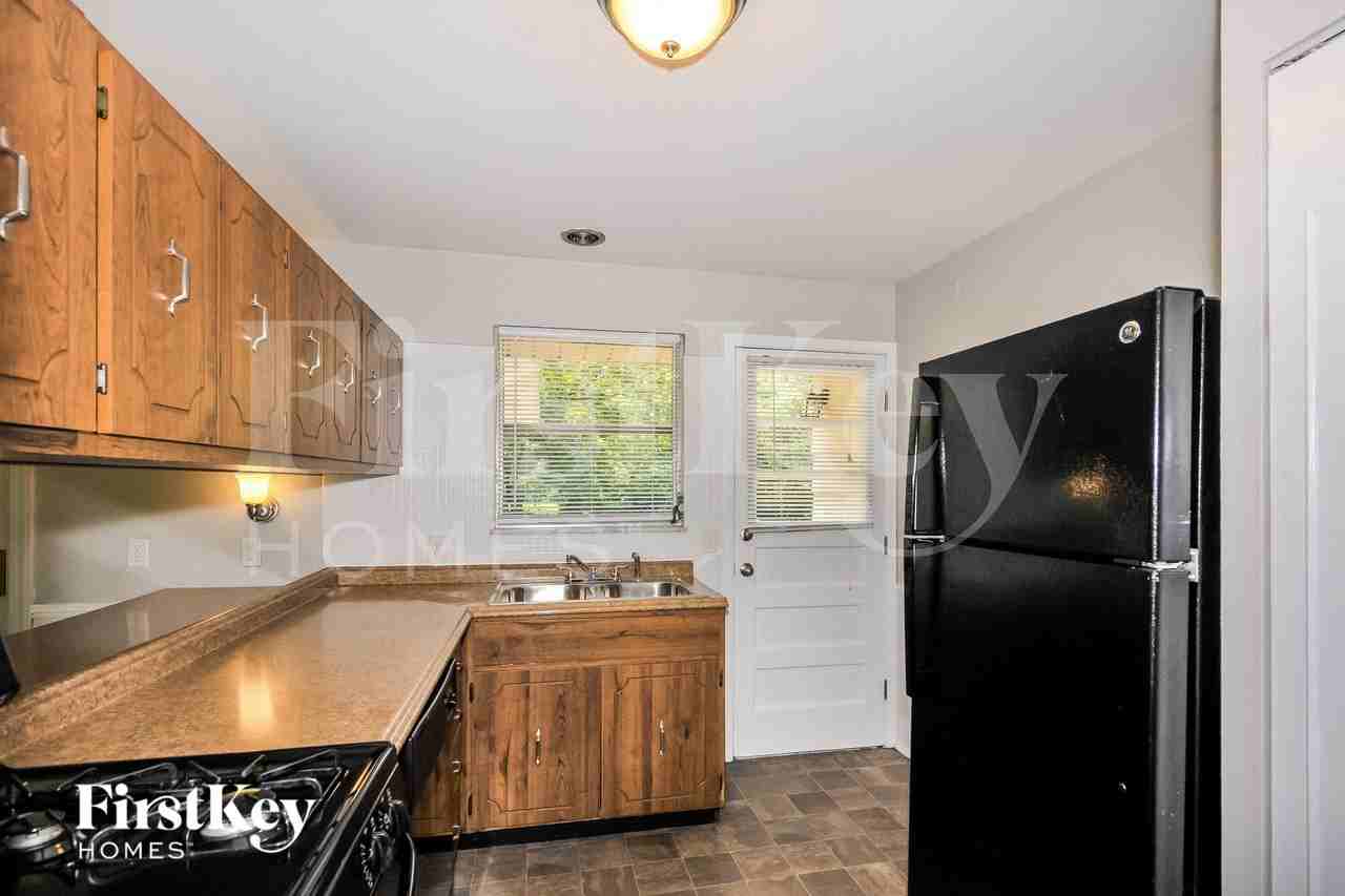 14 Rolling Hills Dr - Photo 5 of 15