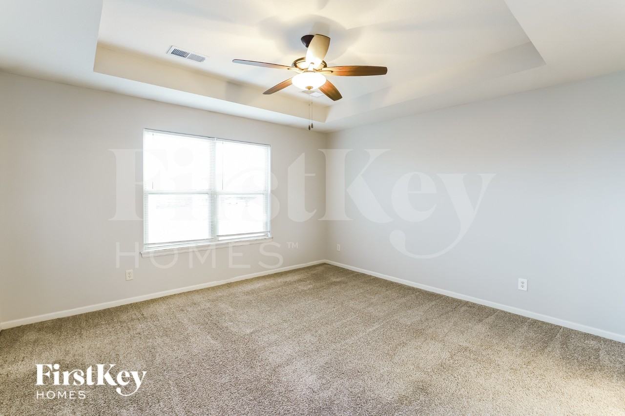 11109 Highview Rd - Photo 6 of 16