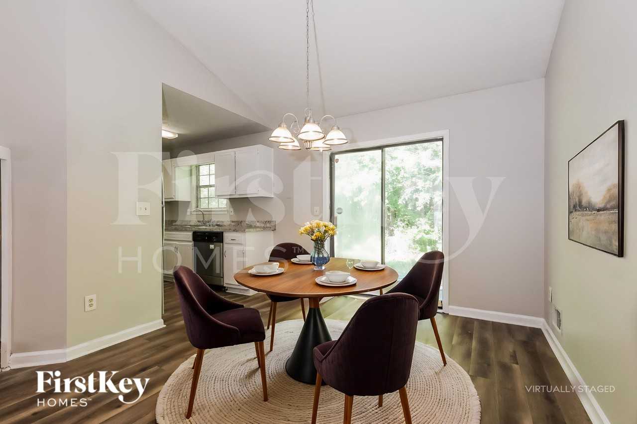 10485 Ace Ct - Photo 6 of 19