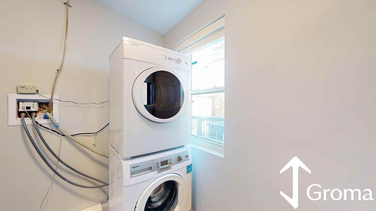 197 Maverick Street194-194A Maverick St. #2 - Photo 7 of 19