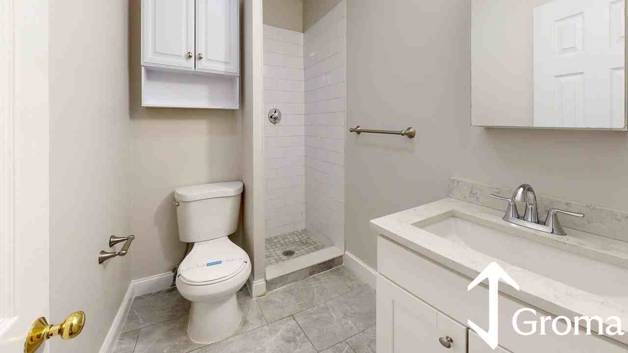 11 Curtis St #2 - Photo 4 of 12