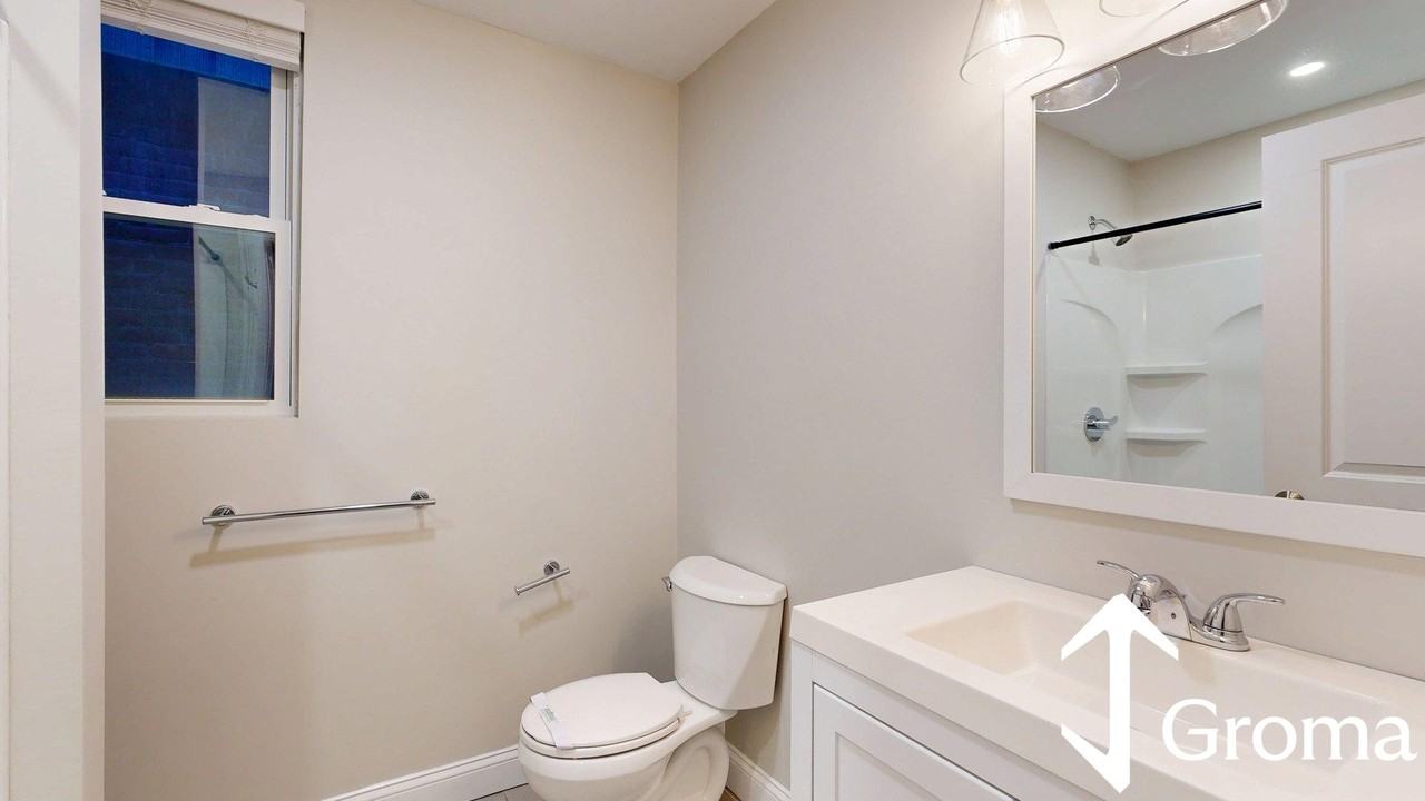 47 Morris St #3 - Photo 4 of 9