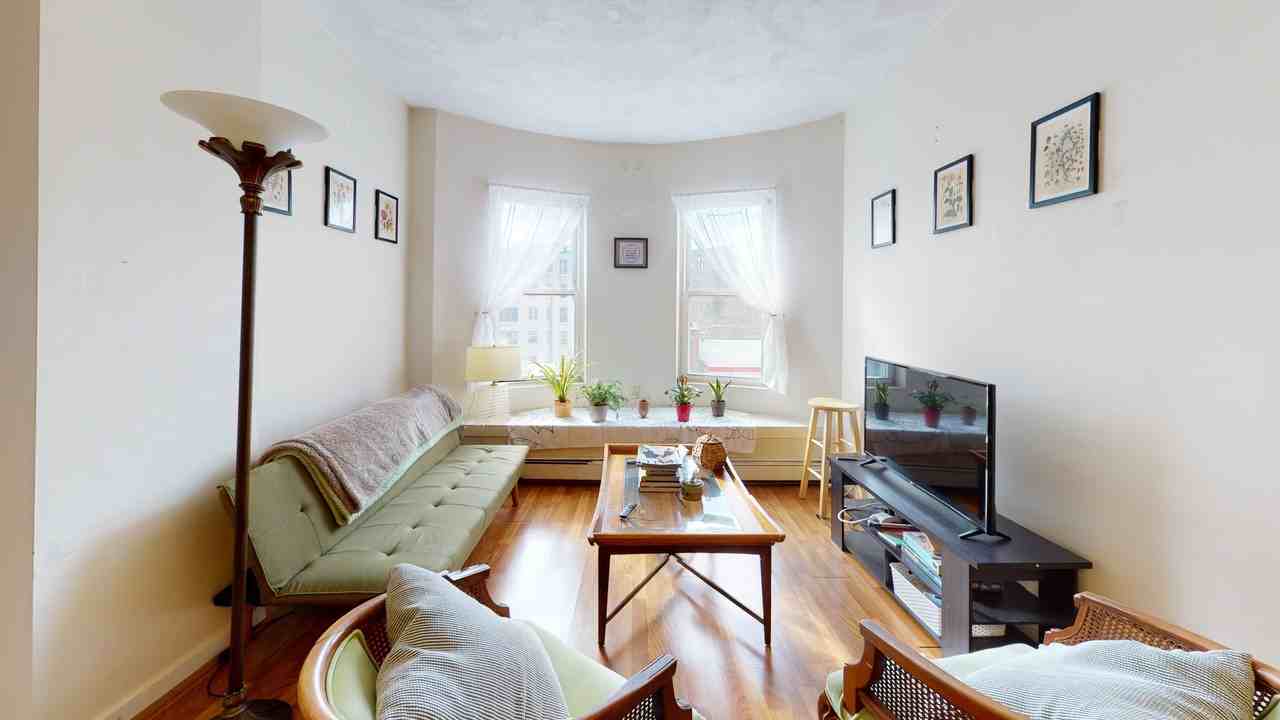 21 S Huntington Ave #3