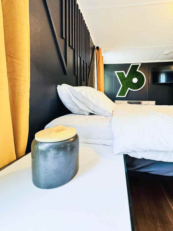 N Forest Ave Ne - Photo 4 of 15