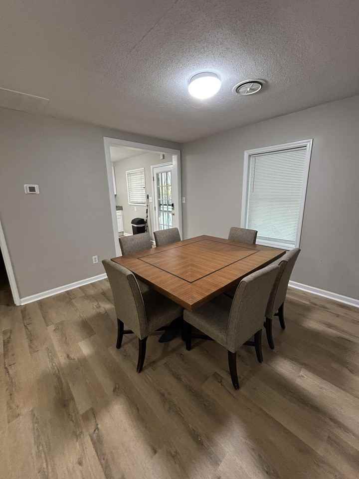 Darlington Dr - Photo 3 of 27