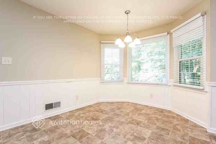 4107 Wellington Hills Ln - Photo 4 of 16