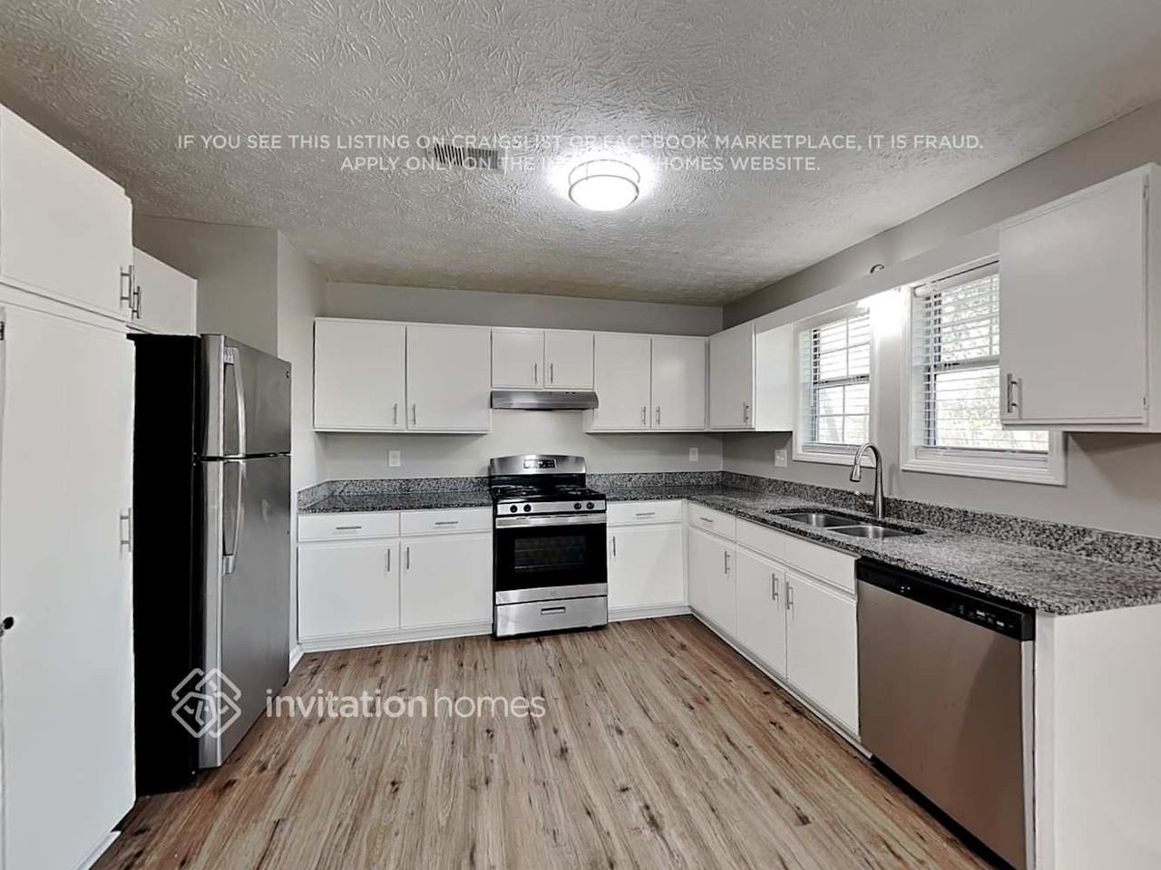 1052 Autumn Crest Dr - Photo 7 of 19