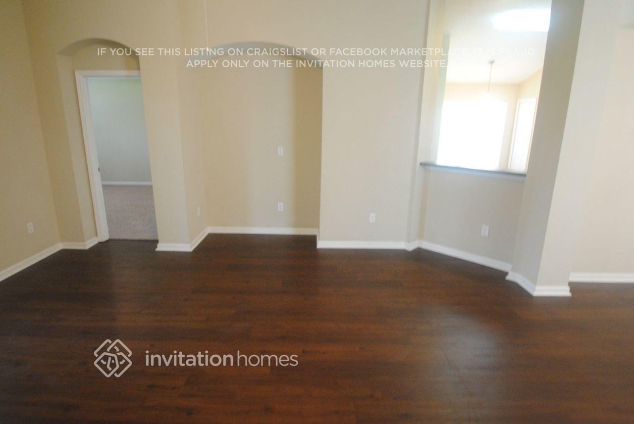 1844 Enterprise Ave - Photo 4 of 14