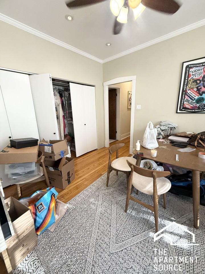 824 W Wrightwood Ave #1 - Photo 6 of 27