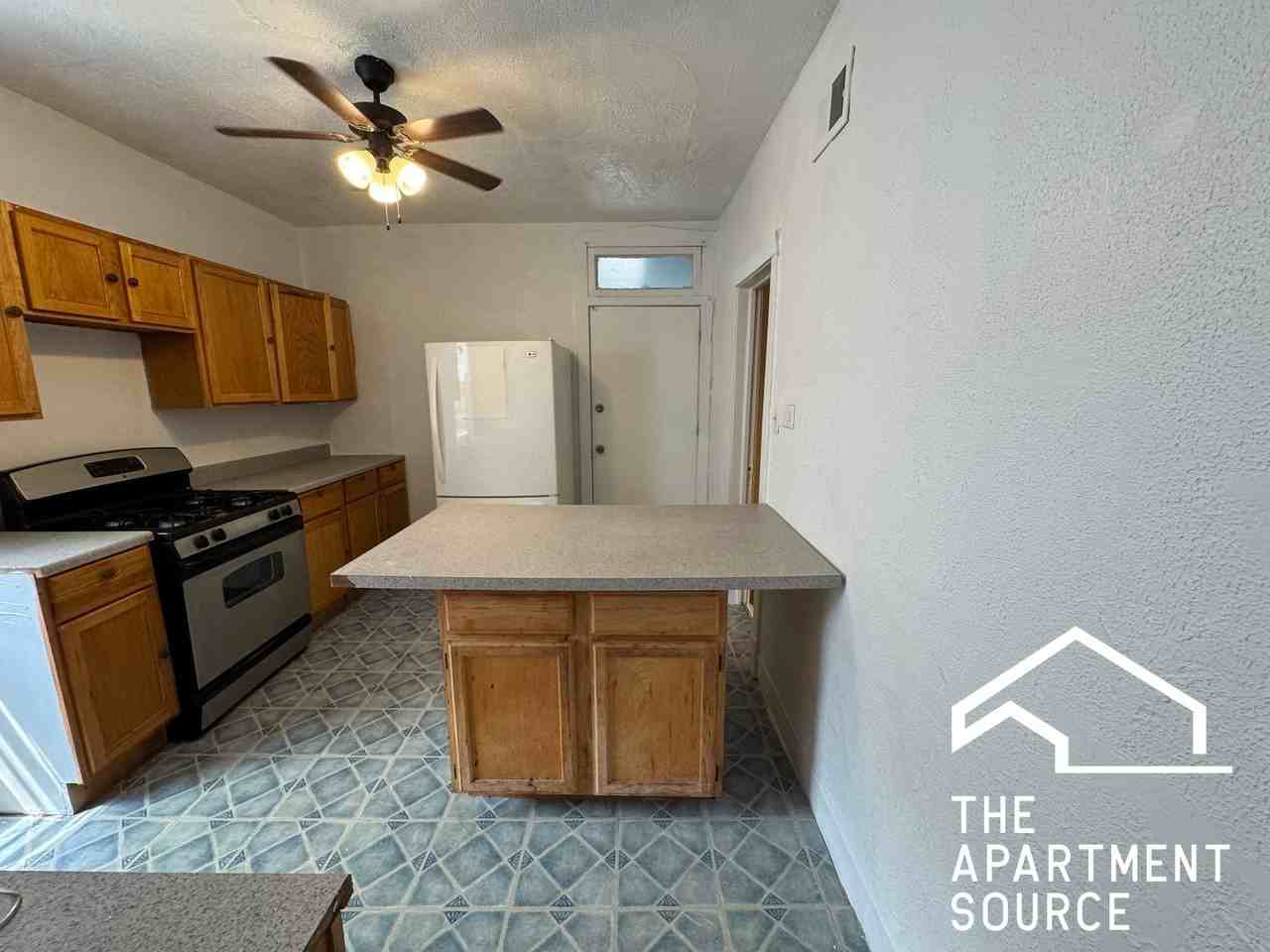 5438 W Potomac Ave #2W - Photo 7 of 11