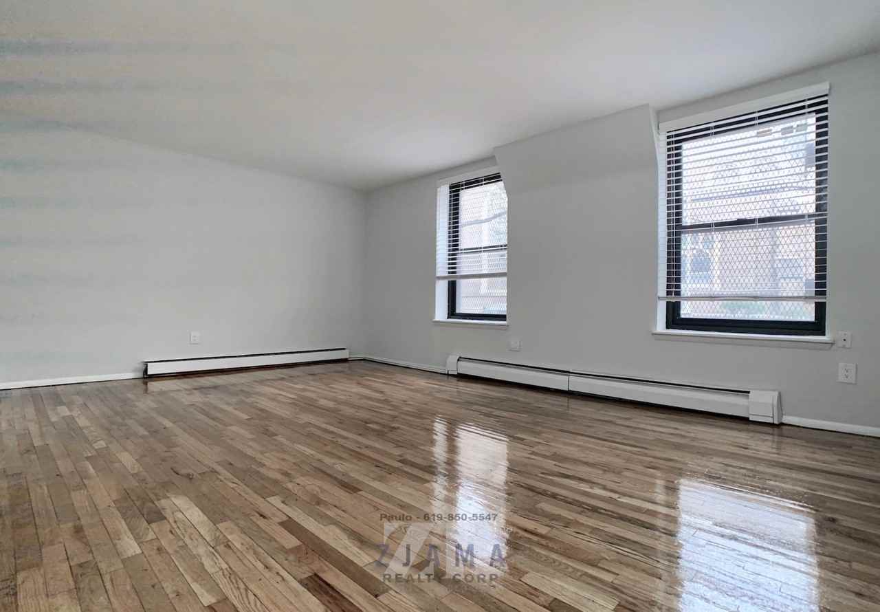 148 Saint Pauls Pl #1D - Photo 2 of 6