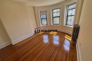 885 Massachusetts Ave #10 - Photo 1 of 1