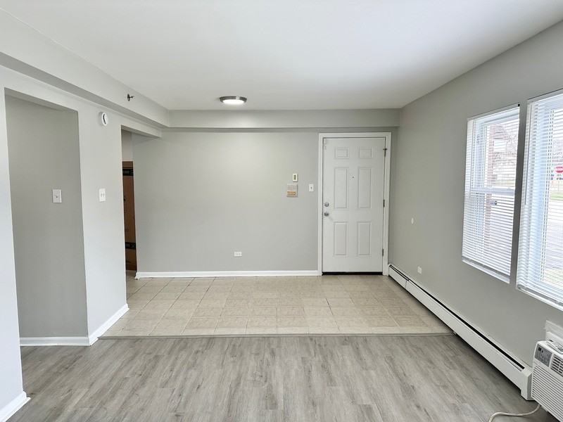 8635 S 84th Ct #1S - Photo 3 of 11