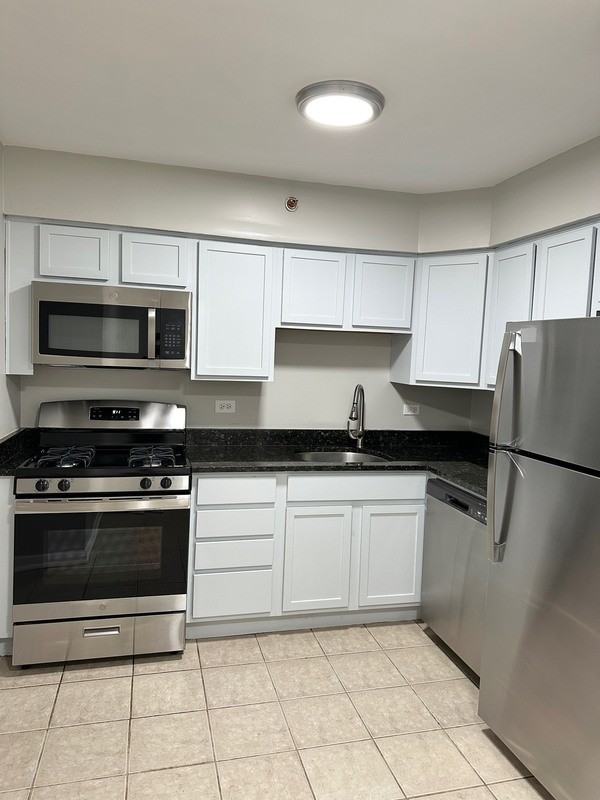 8635 S 84th Ct #1S - Photo 4 of 11