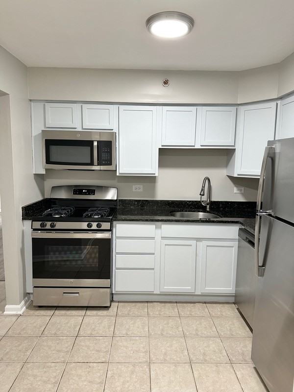 8635 S 84th Ct #1S - Photo 5 of 11