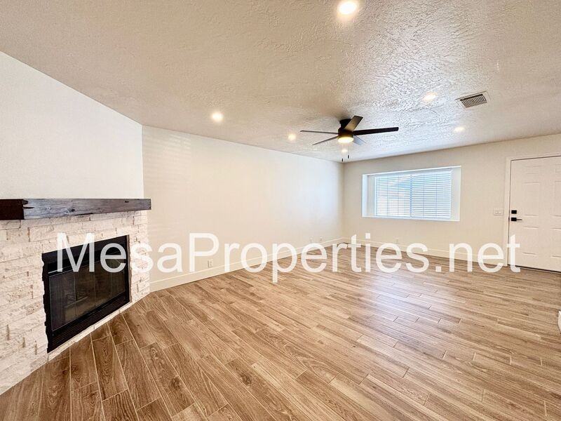 15011 Bear Valley Rd #8 - Photo 4 of 19