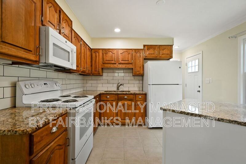 1200 E 136th St - Photo 6 of 18