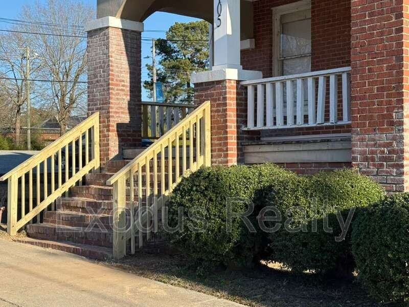 105 Gordon St #03 - Photo 2 of 11