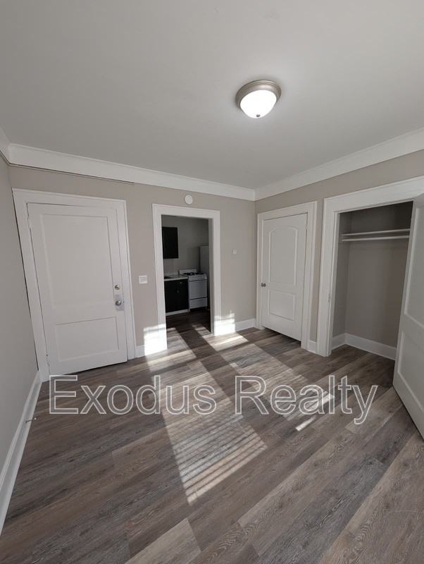 105 Gordon St #03 - Photo 4 of 11