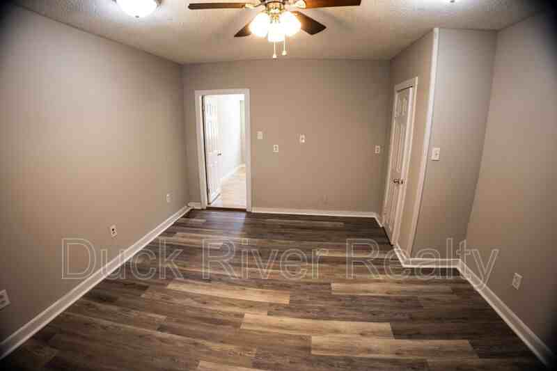 3518 Pulaski Hwy - Photo 5 of 11