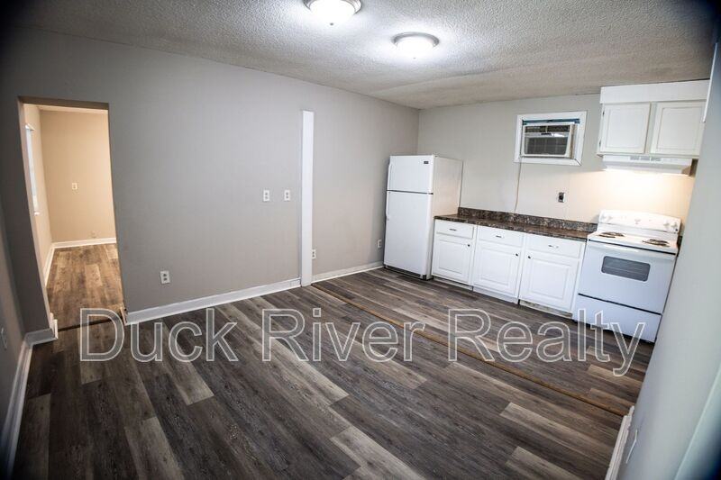 3518 Pulaski Hwy - Photo 6 of 11