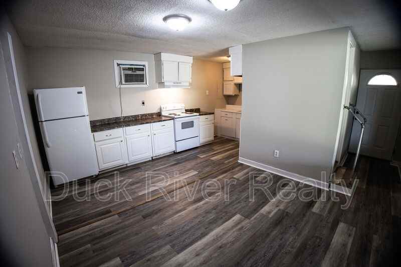 3518 Pulaski Hwy - Photo 7 of 11