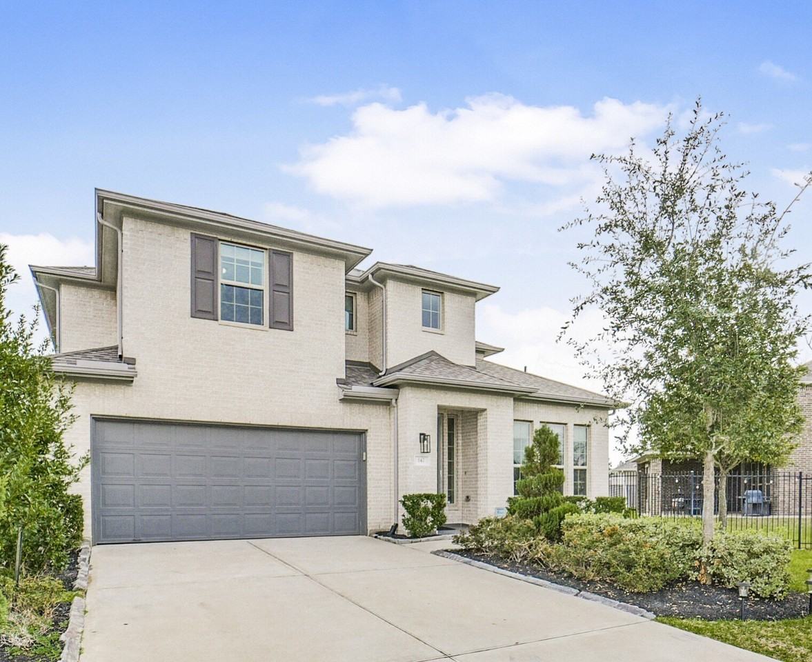 147 Renodes Garden Ln - Photo 2 of 44