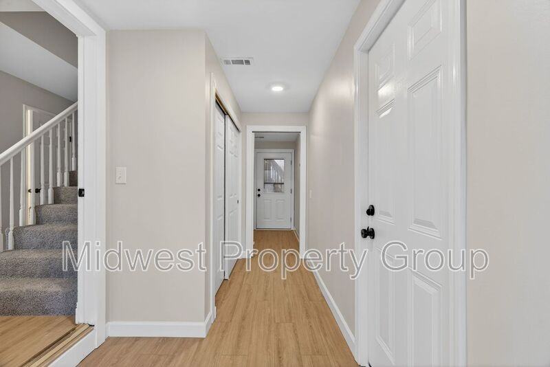 90 Sutters Mill Rd - Photo 7 of 50