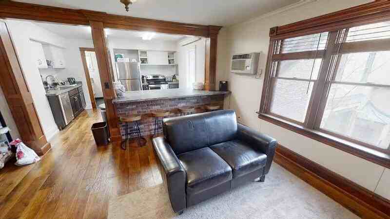 212 E William St #2 - Photo 2 of 12