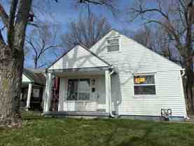 3221 W Riverview Ave - Photo 1 of 1