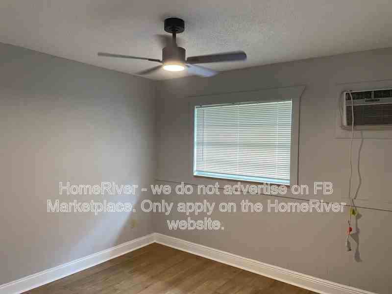 7601 Sw 27th Ave #2 - Photo 7 of 12