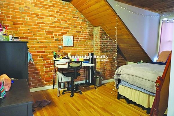 162 Broadway #162-3T - Photo 5 of 12