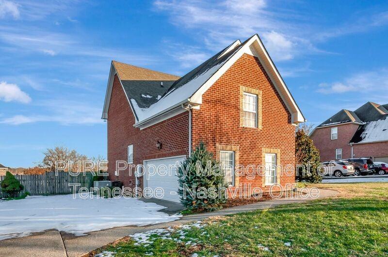 7112 Donald Wilson Dr - Photo 2 of 26