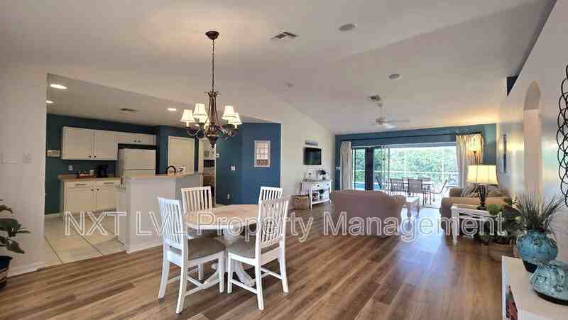 3105 Van Buren Pkwy - Photo 3 of 21