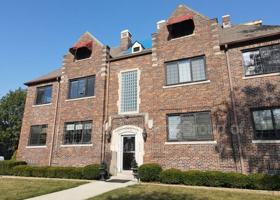 featured image of 2208 Arlington Ave #6