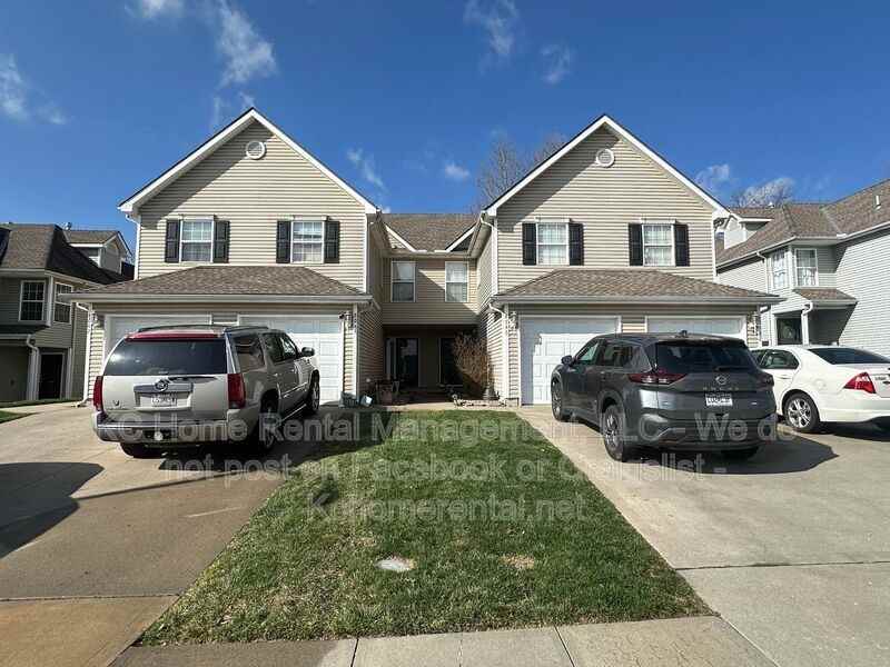 8042 N Elmwood Ave - Photo 3 of 36