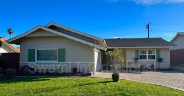 featured image of 1820 Avenida Estudiante