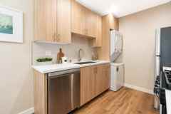 419 W Queen St #5 - Photo 1 of 1