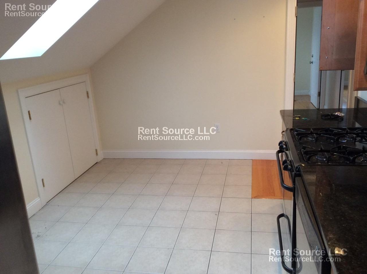 80 River St #5 - Photo 6 of 12