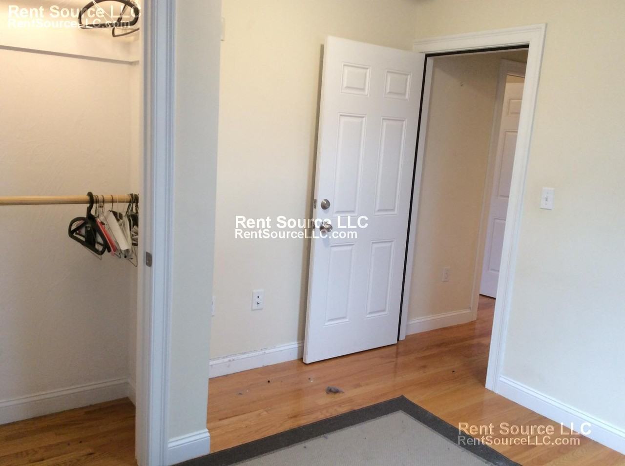 80 River St #5 - Photo 7 of 12