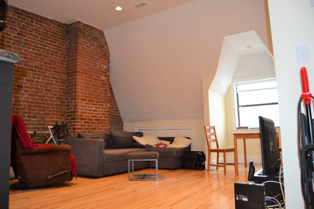 Beacon St #5 - Photo 6 of 21