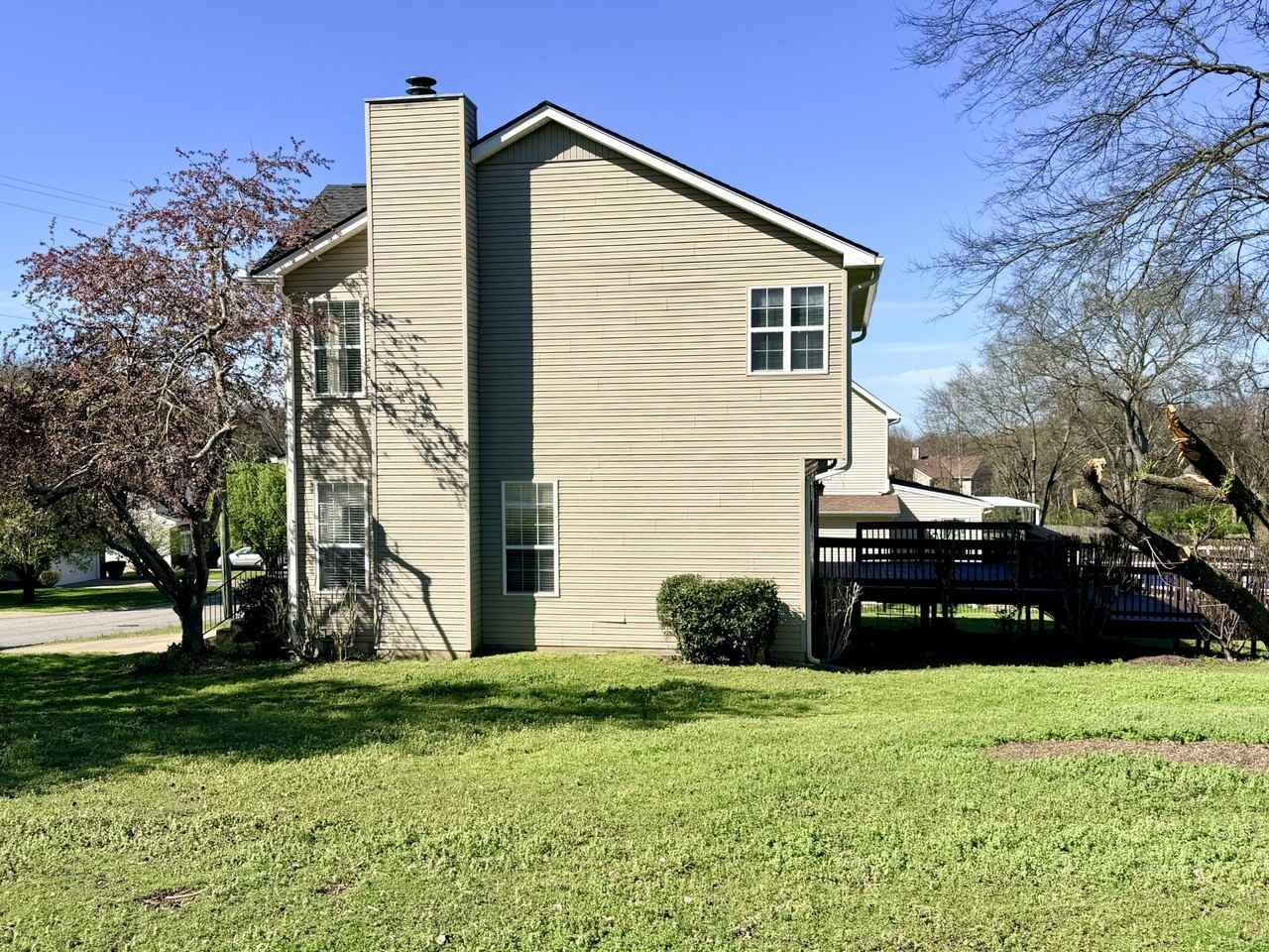 113 Waters Edge Ln - Photo 5 of 50